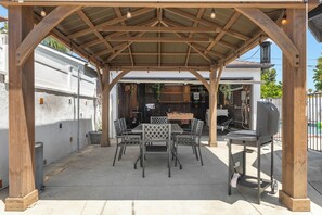 Restauration extérieure