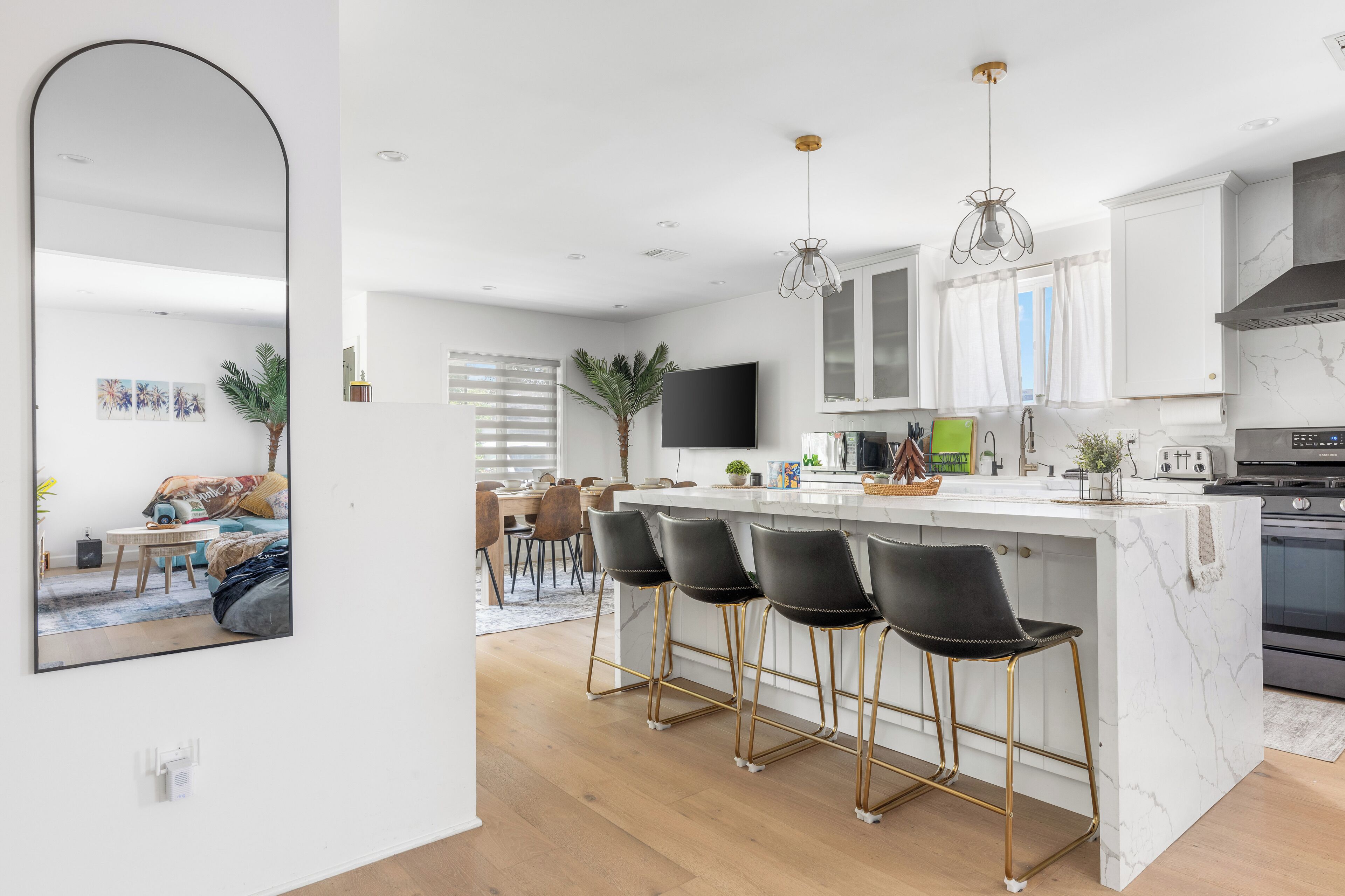 Microwave, oven, stovetop, dishwasher