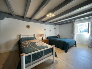 3 bedrooms