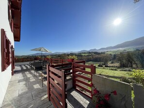 Terrace/patio - MOXOREN BORDA - SARE (SARE)