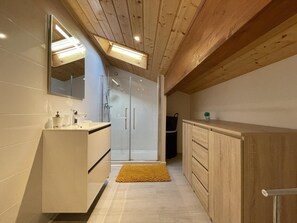 Shower - MOXOREN BORDA - SARE (SARE)