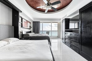 1 bedroom, iron/ironing board, free WiFi, bed sheets - Oceanview Studio Beachfront in Hotel Zone (Cancun)
