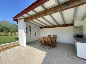 Outdoor dining - LATABORREA - SARE - Gîte (SARE)