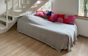 3 bedrooms, free WiFi