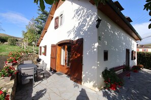Outdoor dining - SALATUA - MUSCULDY - Gîte (MUSCULDY)