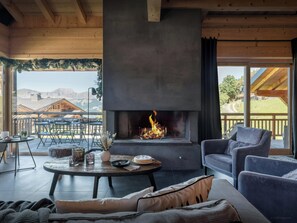 TV, peis og videospill