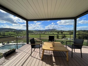 Outdoor dining - MENDIBURIA - IHOLDY - Gîte (IHOLDY)