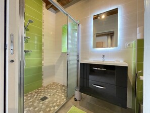 Shower - XOLA - SAINT JUST IBARRE (SAINT JUST IBARRE)