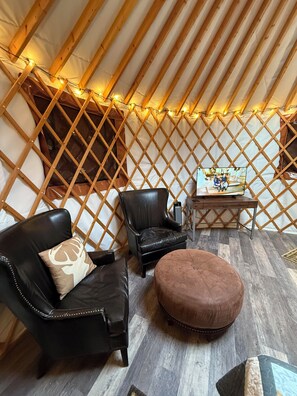 Free WiFi - Safari Lodge Adventure Camp (Seward)