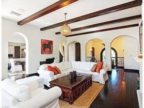 TV - 2 acre piece of heaven in Sanibel Island (Sanibel)