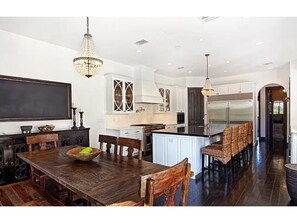 Dining - 2 acre piece of heaven in Sanibel Island (Sanibel)