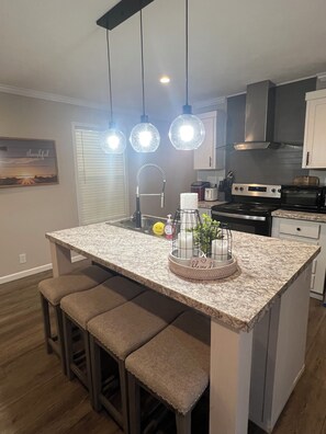 Microwave, oven, stovetop, dishwasher