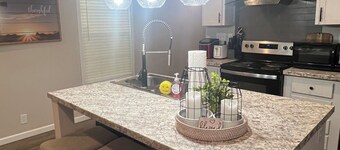 Relaxing 3-Bedroom Getaway in Jonesboro, AR on 16 acres