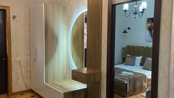 Appartement, balkon, uitzicht op de stad | Woonruimte