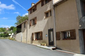 Exterior - Le Gîte du Lavoir - ARTIGUES (ARTIGUES)