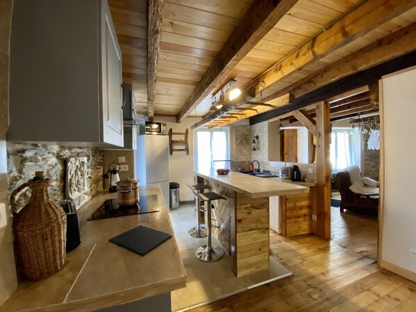 Mikrowelle, Ofen, Geschirrspüler