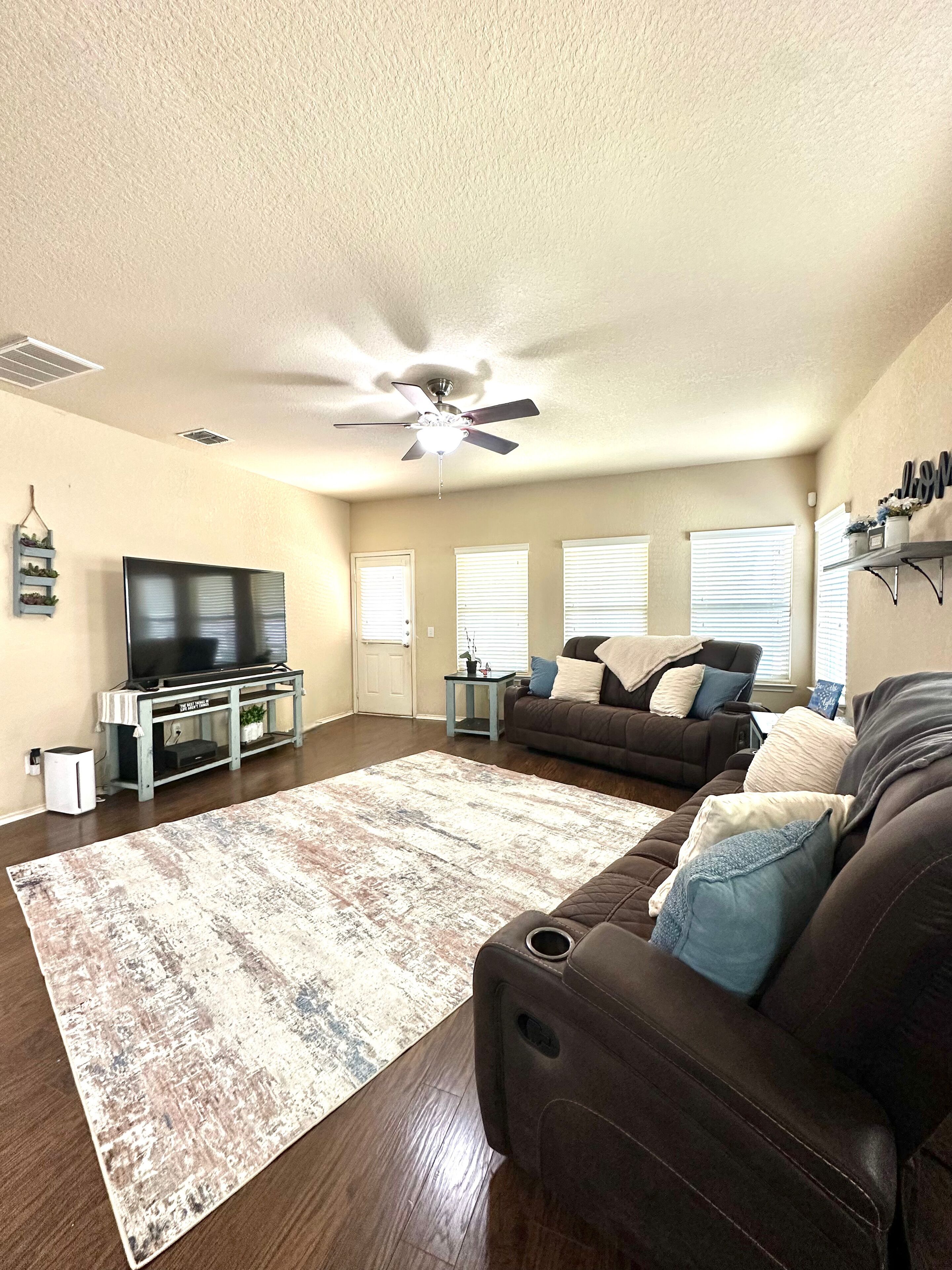 Smart-TV, PC-skjermer og printere