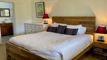 3 chambres, fer et planche Ă repasser, Wi-Fi, draps fournis