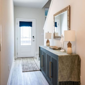 Interior - Relaxing getaway 3/bd 2 1/2bth two community pools walk to the beach (Port St. Joe)