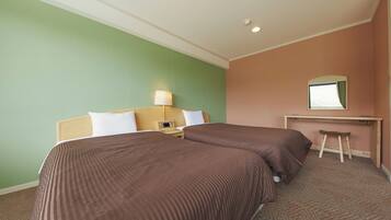 Standard-huone, parveke, vuoristonäköala | Tallelokero huoneessa, ilmainen Wi-Fi, vuodevaatteet