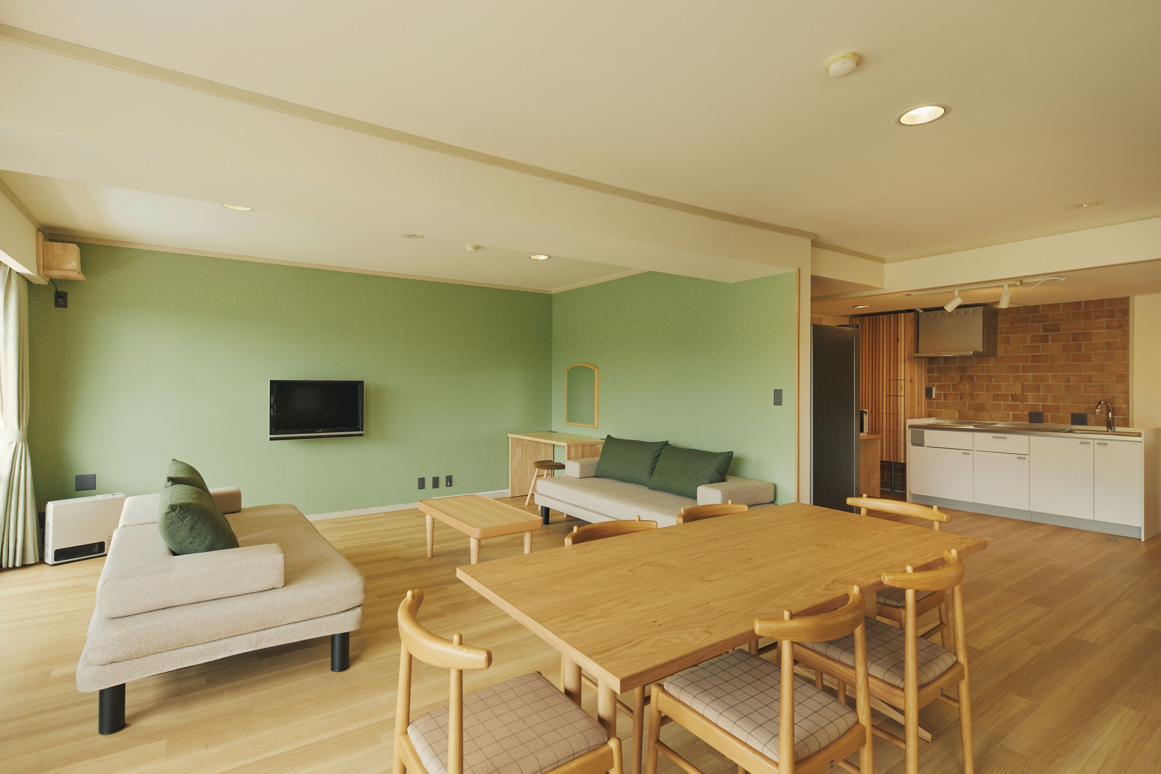 华丽客房, 阳台, 山景 | 客房内保险箱、免费 WiFi、床单