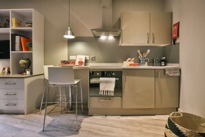 Private kitchen - Student Only Kingsmill Studios (Huddersfield)