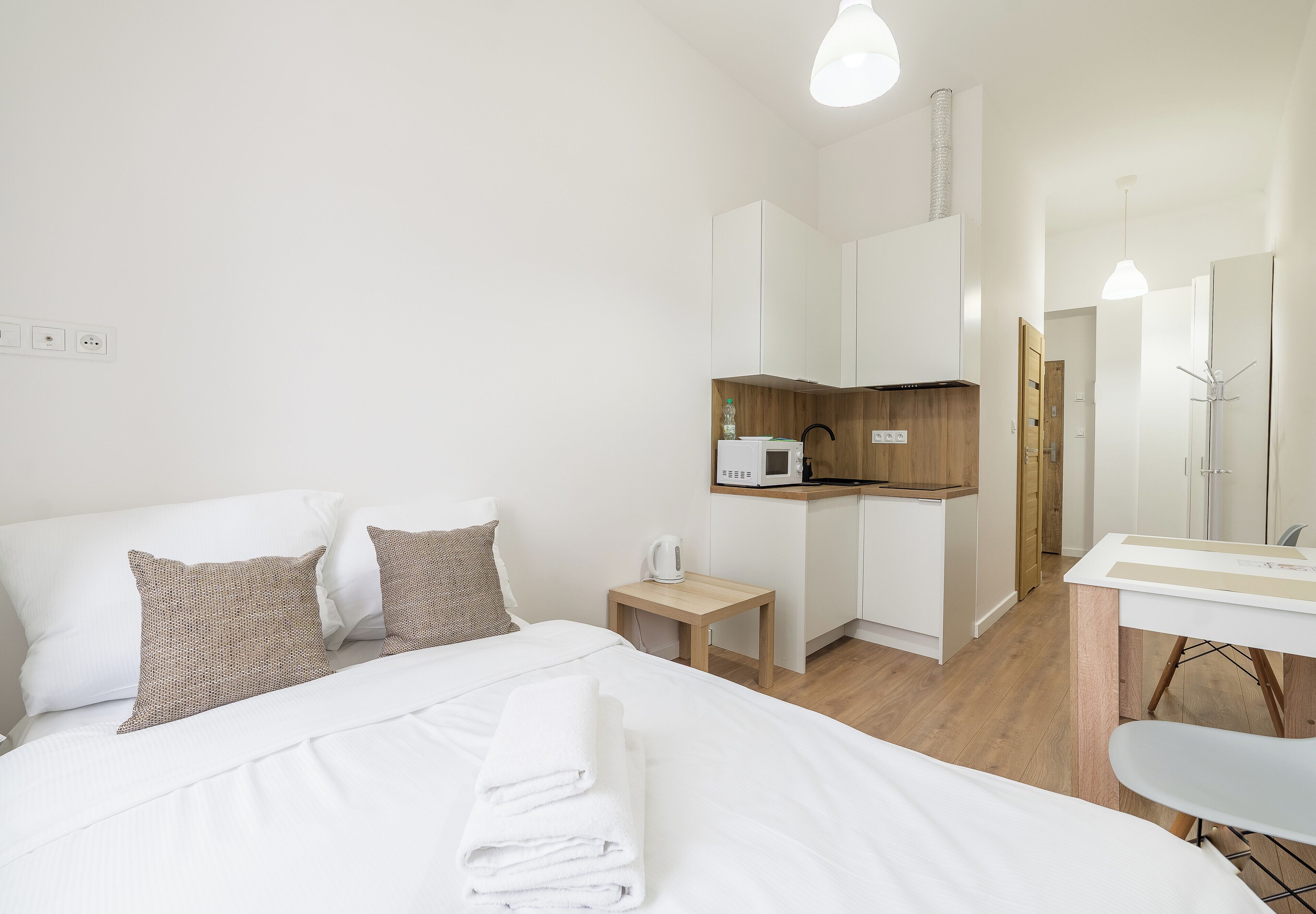 Bügeleisen/Bügelbrett, Bettwäsche