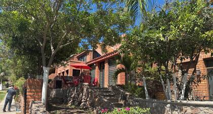 Tranquil Solimar Escape: 1BR Winter monthly rents