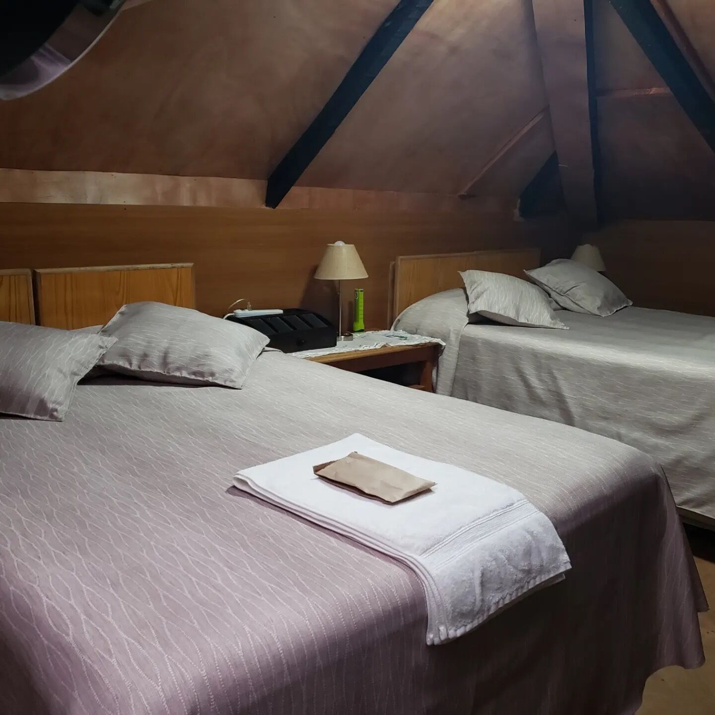 3 soverom, strykejern/-brett, wi-fi (inkludert) og sengetøy