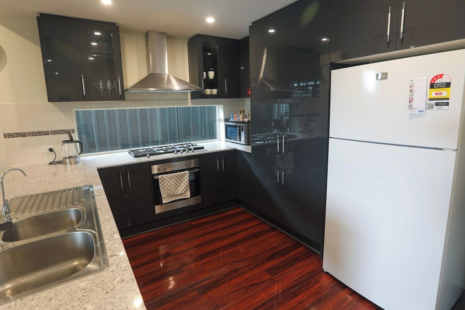 Fridge, microwave, oven, stovetop