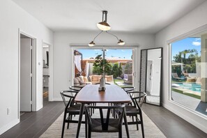 Dining - Casa Meiselman | Heated Pool, Spa, Golf W/ Views (Palm Springs)