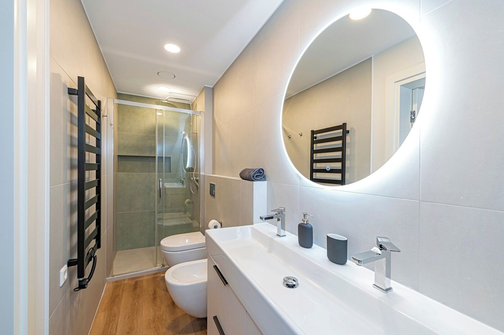 Hair dryer, towels