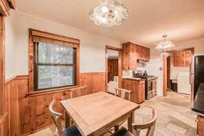 Dining - Diana's Cabin by Tahoe Getaways - Pet-Friendly 2BR in Kings Beach w/ Backyard + Walk to Lake! (Tahoe Vista)