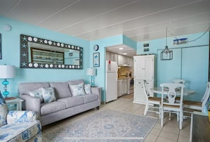 TV - Ocean Breeze at Decatur House (Ocean City)