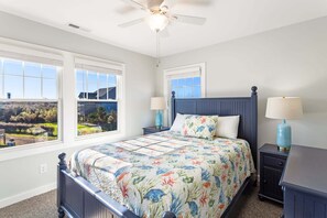 3 bedrooms, iron/ironing board, free WiFi, bed sheets - Pollock: Bright Buxton Townhouse w/ Ocean Views (Buxton)