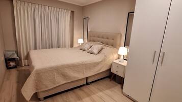 2 habitaciones, tabla de planchar con plancha y wifi