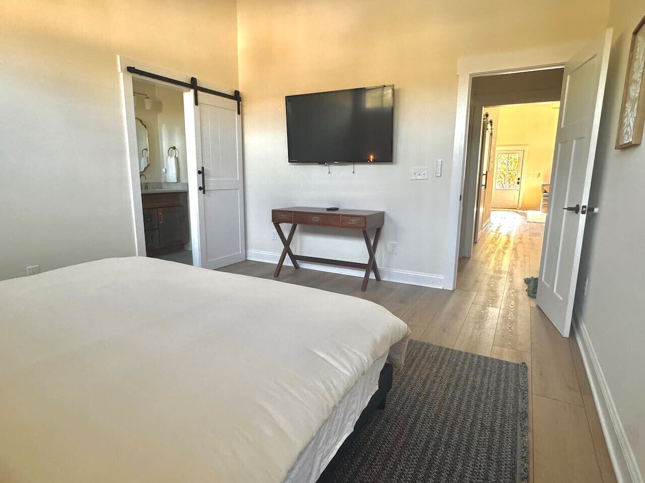 3 bedrooms, WiFi, bed sheets