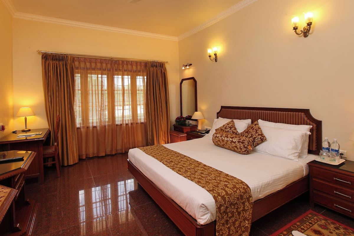 Nature View Permier Room | Desk, laptop workspace, iron/ironing board, bed sheets