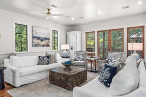 TV - Blu Manor Cottage & Carriage House - Access to 4 community pools, private beach, fitness and tennis! (Rosemary Beach)