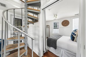 2 camere, ferro/asse da stiro, Wi-Fi gratuito, lenzuola