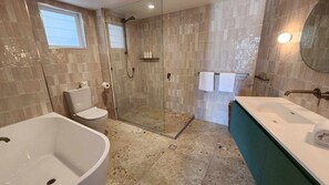 Haartrockner, Shampoo