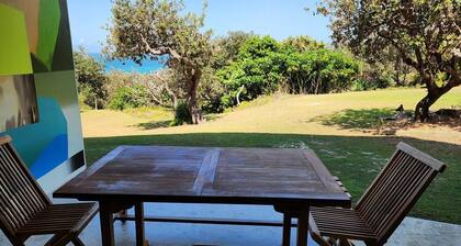 Deluxe Beach Apartment - 3 bedrooms