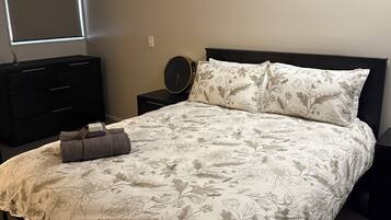 2 chambres, accĂšs Internet, draps fournis