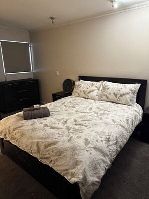 2 slaapkamers, internet, beddengoed