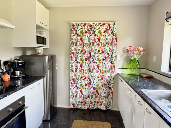 Microwave, oven, stovetop, dishwasher