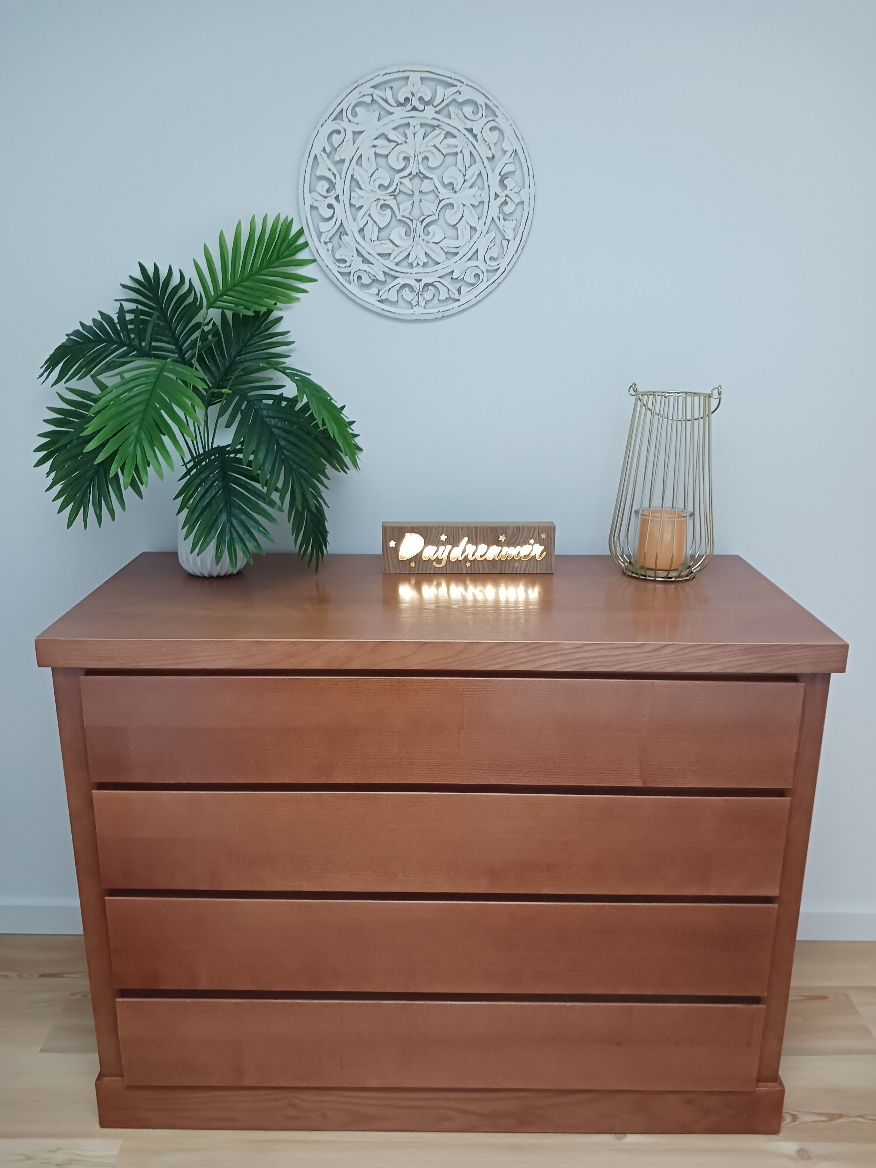 المنشأة من الداخل