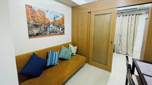 Unclassified image, 2 of 29, button - Fancy Pasay City Apartment for Rent - Mall of Asia Nearby Front of Mall Of Asia (Pasay)