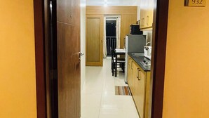 Unclassified image, 3 of 29, button - Fancy Pasay City Apartment for Rent - Mall of Asia Nearby Front of Mall Of Asia (Pasay)