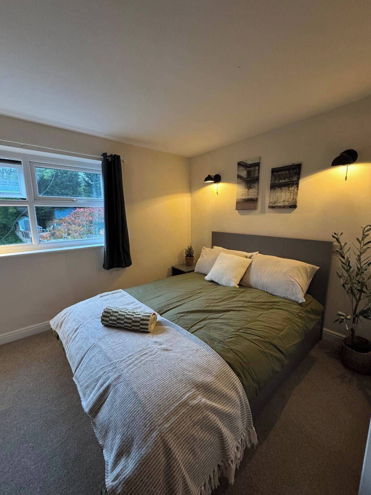 3 bedrooms, WiFi, bed sheets