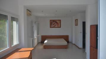 3 dormitorios, tabla de planchar con plancha, wifi y ropa de cama